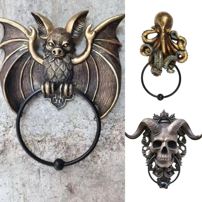 Whimsical Halloween Bat Knocker Gothic Wall Art Resin Statue Wall & Door Frame Decorative Ornament Home & Outdoor Decoration