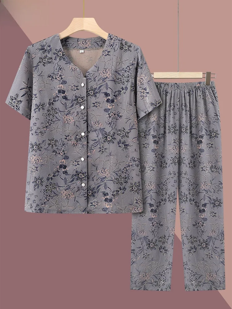 Large Size Short Sleeve T-Shirt Set for Older Women Summer 2026 New Style Two-Piece Suite Mom Clothes Floral Pattern Button up