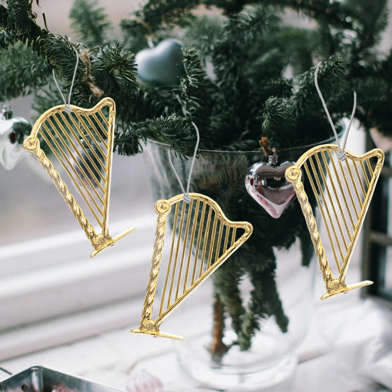 10pcs Miniature Harp Ornaments Resin Lyre Pendant Christmas Tree Decor Hanging Accessories Musical Instrument