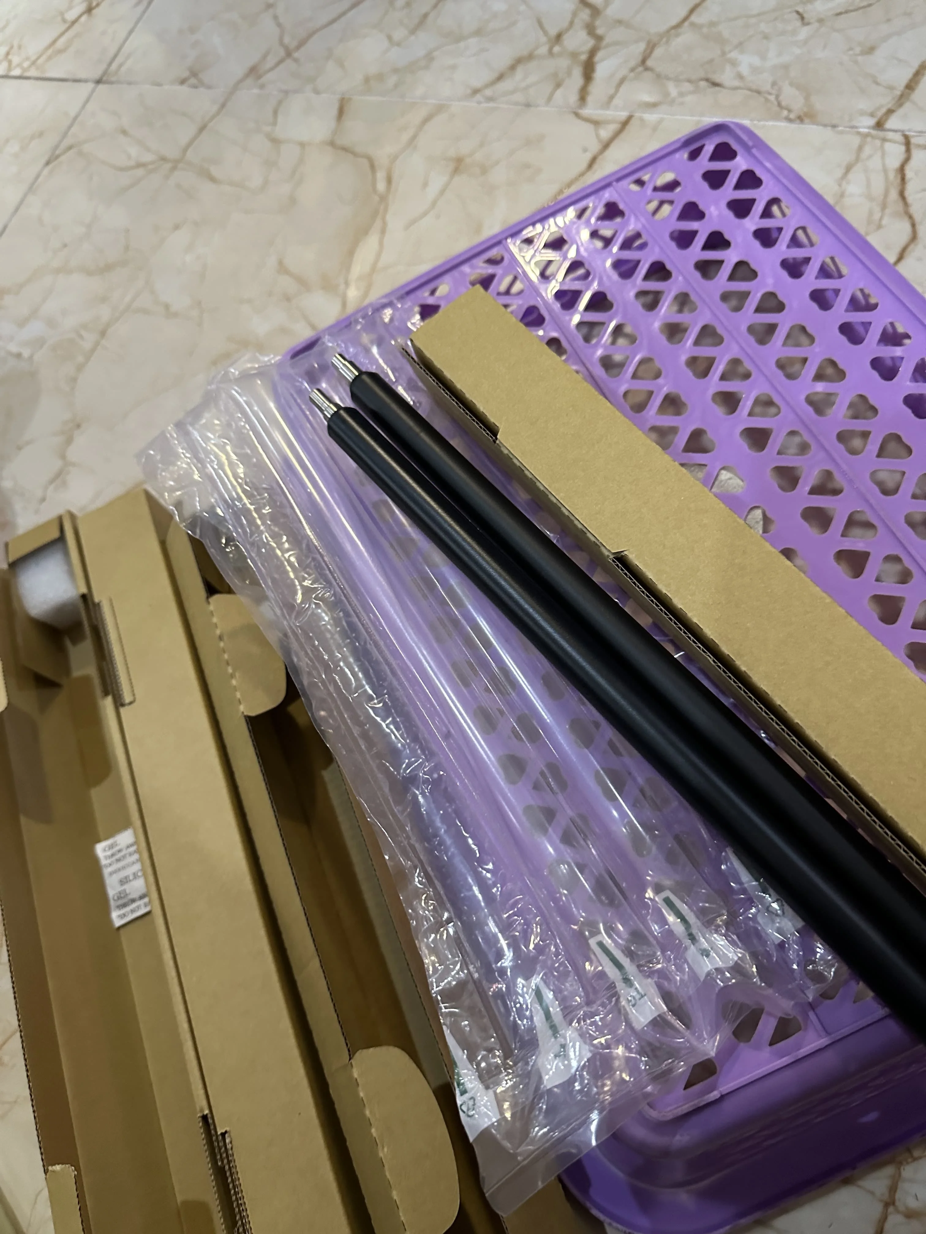 

4pc PCR For Canon IR C5030 C5035 C5045 C5051 C5235 C5240 C5250 IRC5030 IRC5035 IRC5235 IRC5051 IRC5250 Primary Charge Roller