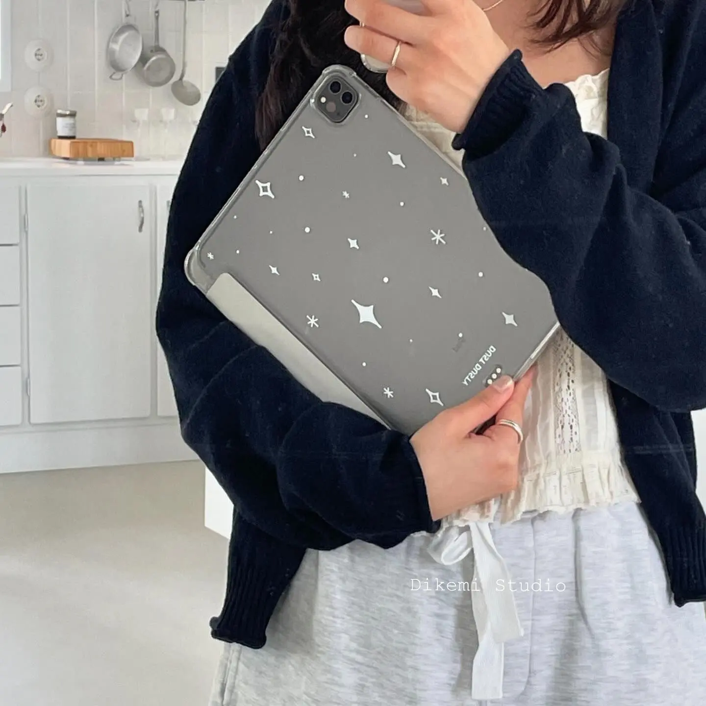 Korean Ins Y2K Girl Stars Twinkle Cartoon Grey For iPad Case iPad 10 9 8 7 Air 5 4 3 Pro 11 Mini Three Fold Adhesive High Cover
