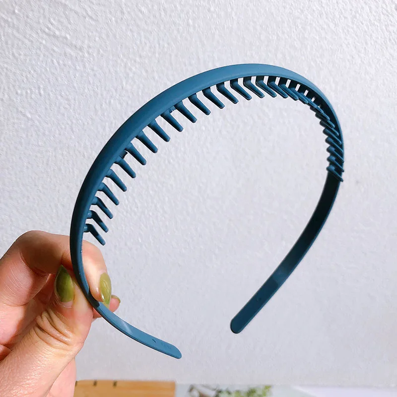 Fashion Solid Color Plastic Hairbands for Women