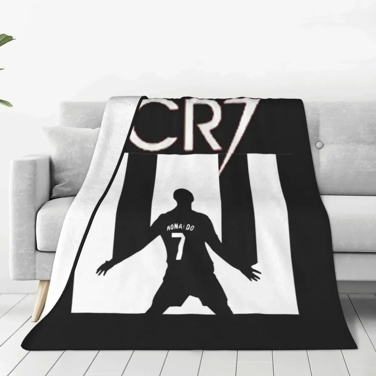 

CR Warm Soft Blanket Soccer Idol Sport Airplane Travel Throw Blanket Winter Cute Flannel Bedspread Sofa Bed Cover
