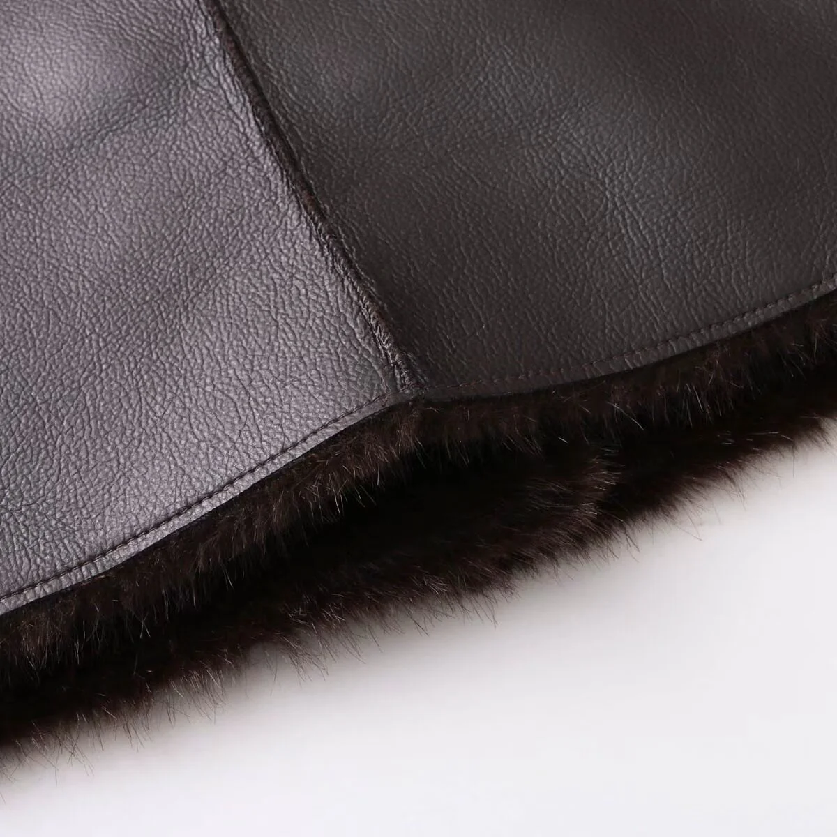 سترة نسائية غير رسمية جديدة لشتاء 2025 بسيطة على الوجهين من الجلد الصناعي قابلة للعكس - طراز راقي