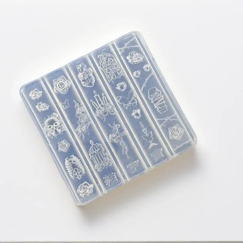 Set di modanature per unghie artigianali 3D: intaglio fai-da-te di teschio trasparente, farfalla, gabbia per uccelli e candeliere rosa