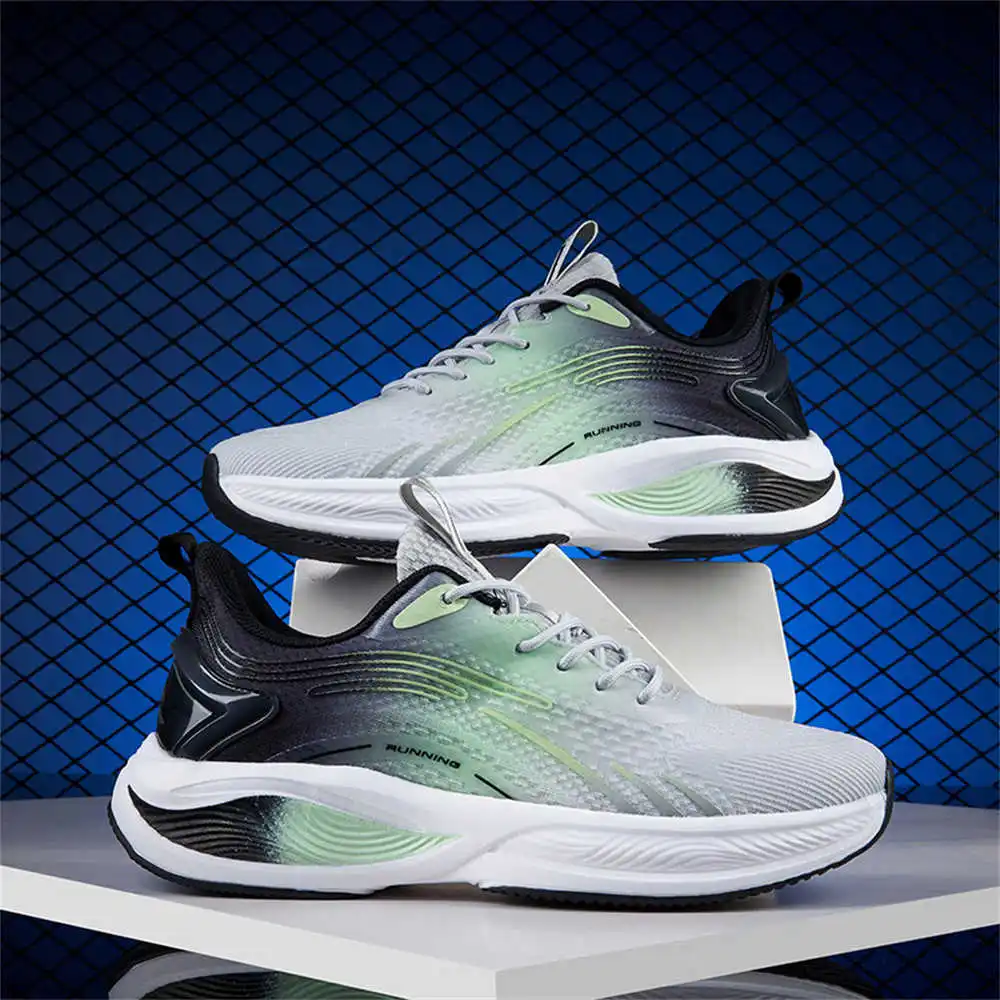 

Chunky Round Toe Black Shoes Breathable Sports Shoes Man Hiking Boots Sneakers New Collection Expensive Overseas On Sale
