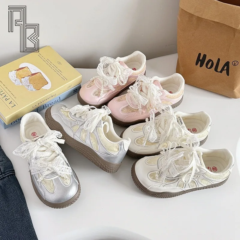 

Lace Imitation Pearl Round Toe Shoes, Butterfly Pink White Shoes, Fashionable Breathable Anti Slip Board Shoes