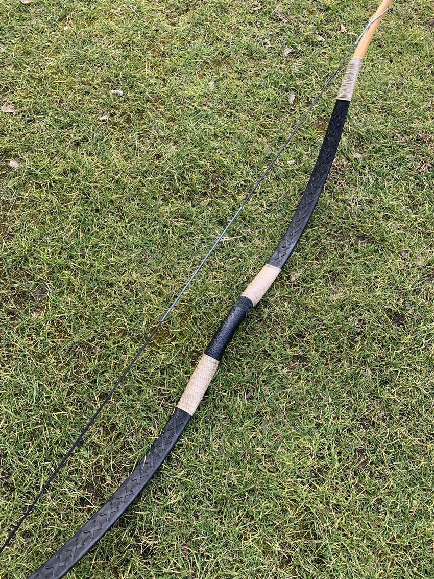 Longbow traditionnel en bois fait à la main, pratique du tir à l\'arc et de la chasse, courbé, artériel, 20-60