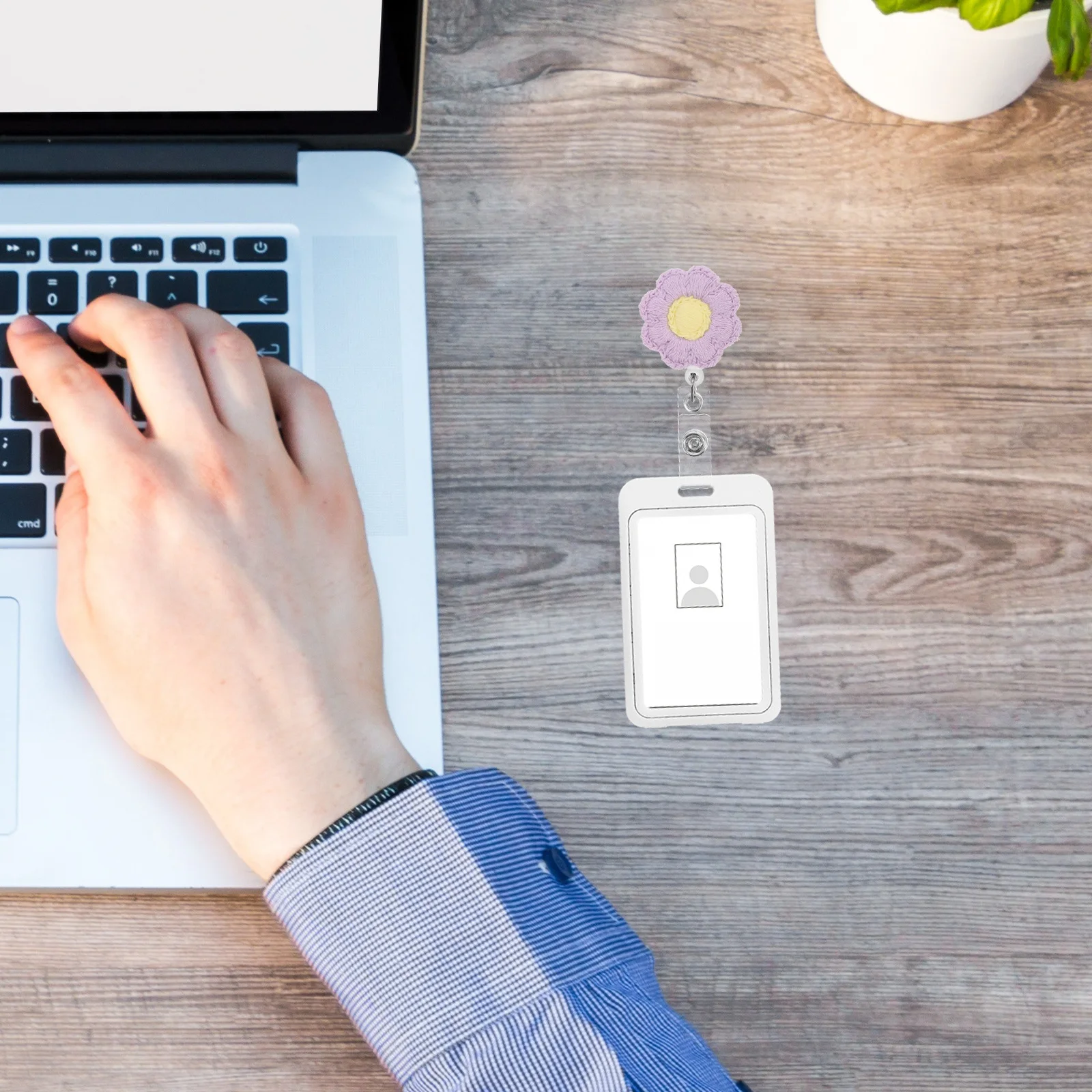 2 قطعة شكل عباد الشمس حامل شارة قابل للسحب Abs ورأى المواد بطاقات الهوية حامل للممرضات الأمن الموظفين في الهواء الطلق العمال الهاتف #6