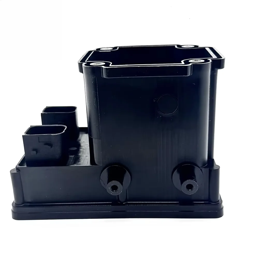 OE A0001407878 A0001405378 A0001408178 A0001405778 Urea Pump Dual Interface Casing For Mercedes-Benz Truck