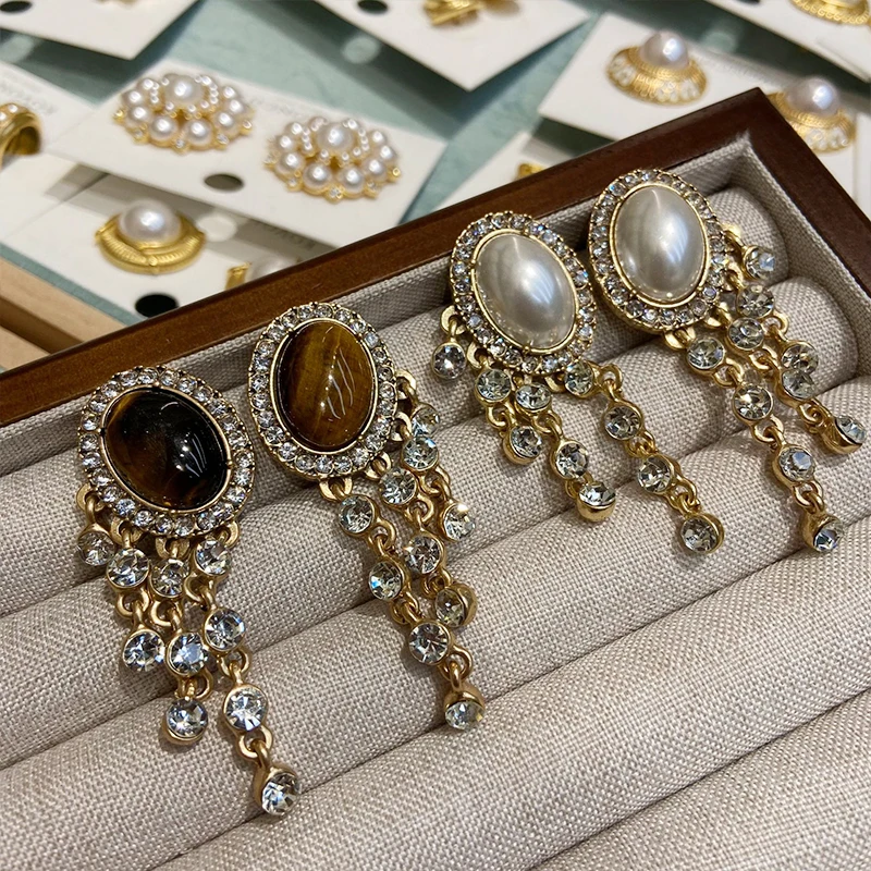 

vintage earrings for women jewelry evening party daily wear 2025 new fashion tassel pendant female gift