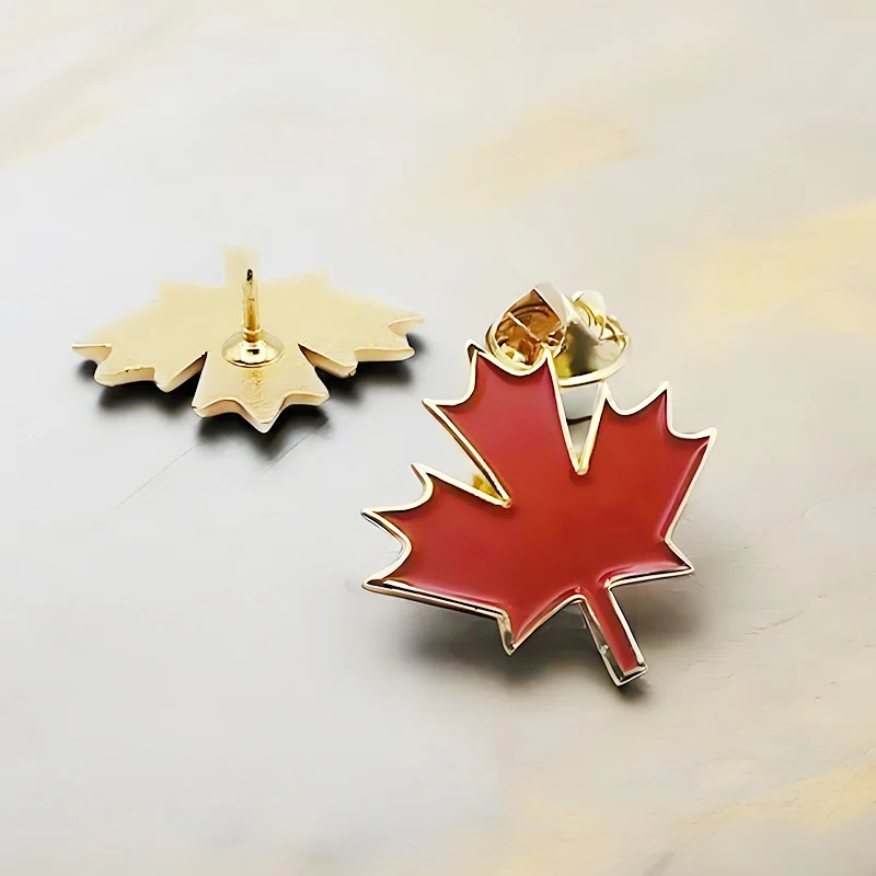 دبابيس القيقب الأحمر المطلية بالمينا كندا العلم الوطني شعار حقيبة الظهر مجوهرات شارة طية صدر السترة للنساء والرجال #1