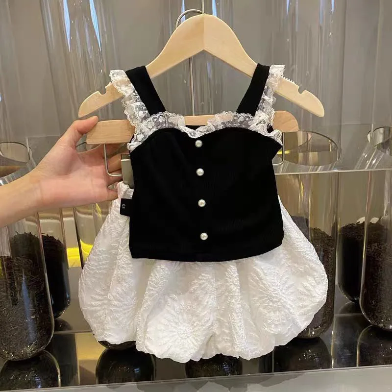 

Girls Summer Suit 2024 New Style Baby Girls Sleeveless Vest Clothes Children Stylish Shorts Two-piece Set Clothes Simple Casual