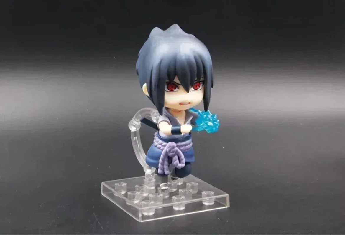 Figuras de acción de Anime de Naruto Uchiha Sasuke, kawaii, versión Q, articulación reemplazable, modelo de PVC, decoración de escritorio, juguetes, regalos en caja, 10CM