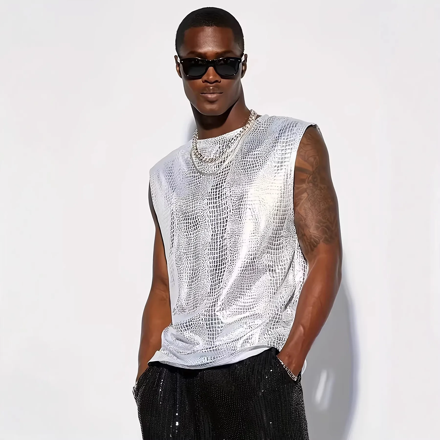 

Summer silver glossy alligator shiny men tank top Sexy plus size dance party club short t shirt vest