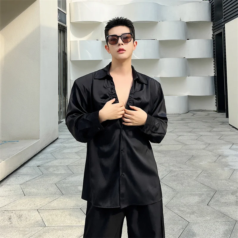 

SYUHGFA Korean Fashion Men's V-neck Pleated Shirts Handsome Long Sleeve Men Shirt 2024 Spring Solid Color Male Tops