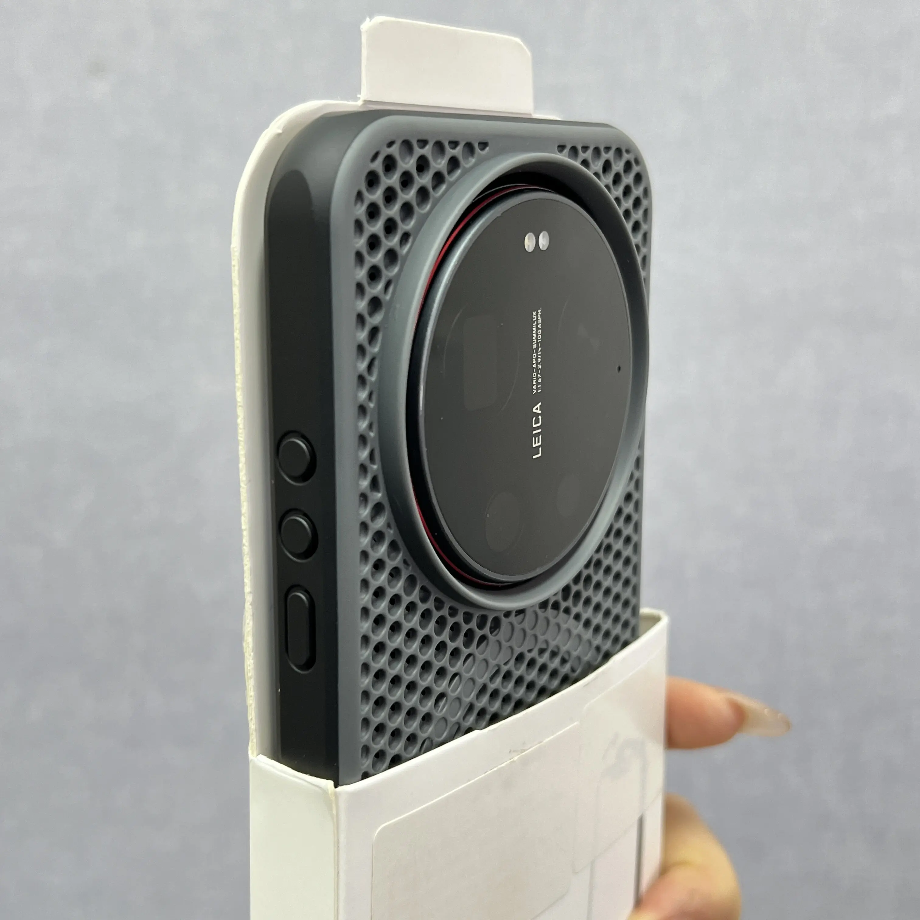 Etui na Xiaomi 17 Ultra, luksusowe, z funkcją odprowadzania ciepła, z podstawką, magnetyczne, z obsługą bezprzewodowego ładowania, tylna obudowa na Xiaomi 17 Ultra. — zdjęcie produktu 6