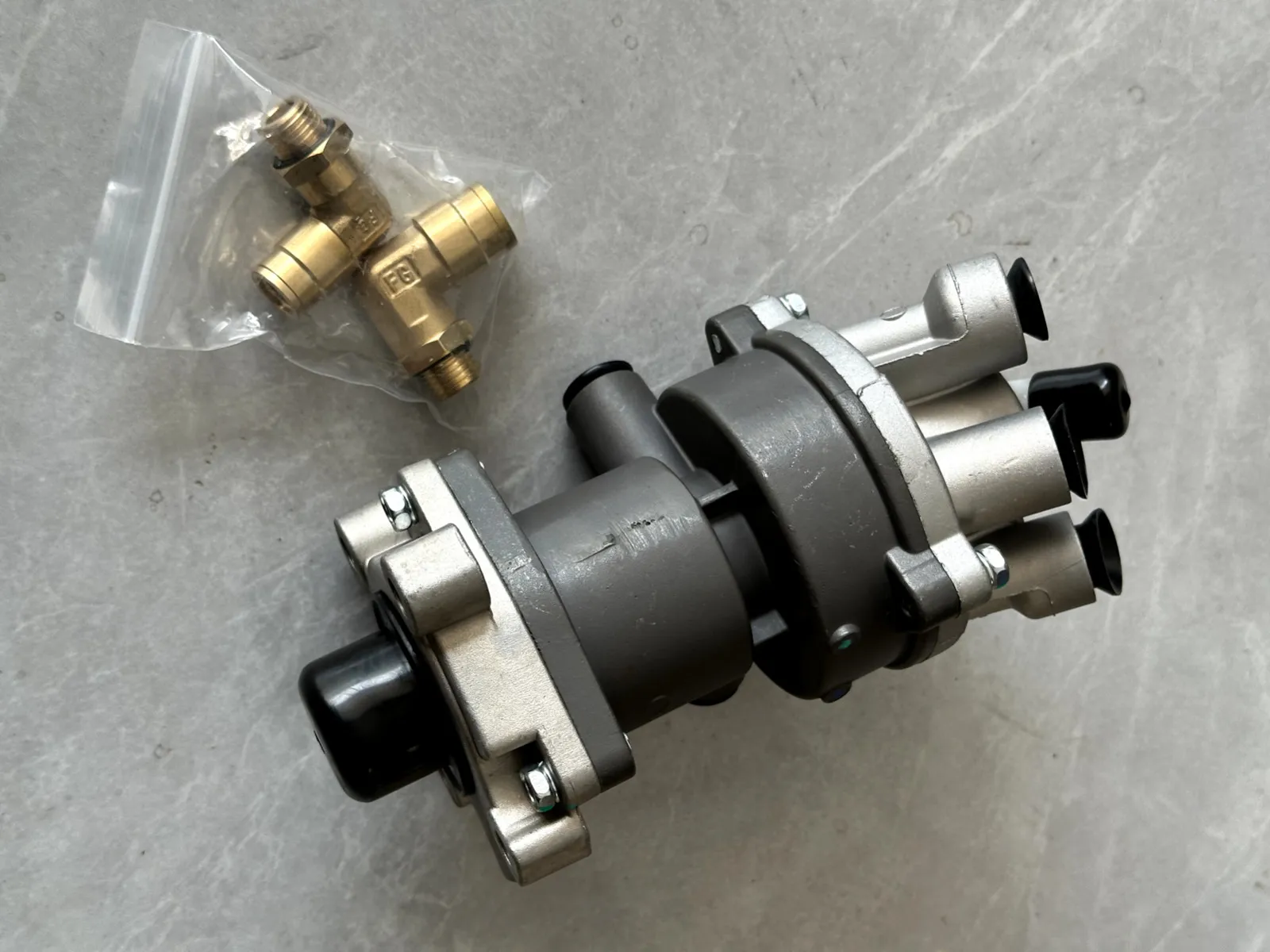 

Air Brake Master Valve Fit Hino Truck OE 47160-3292-H 471603292