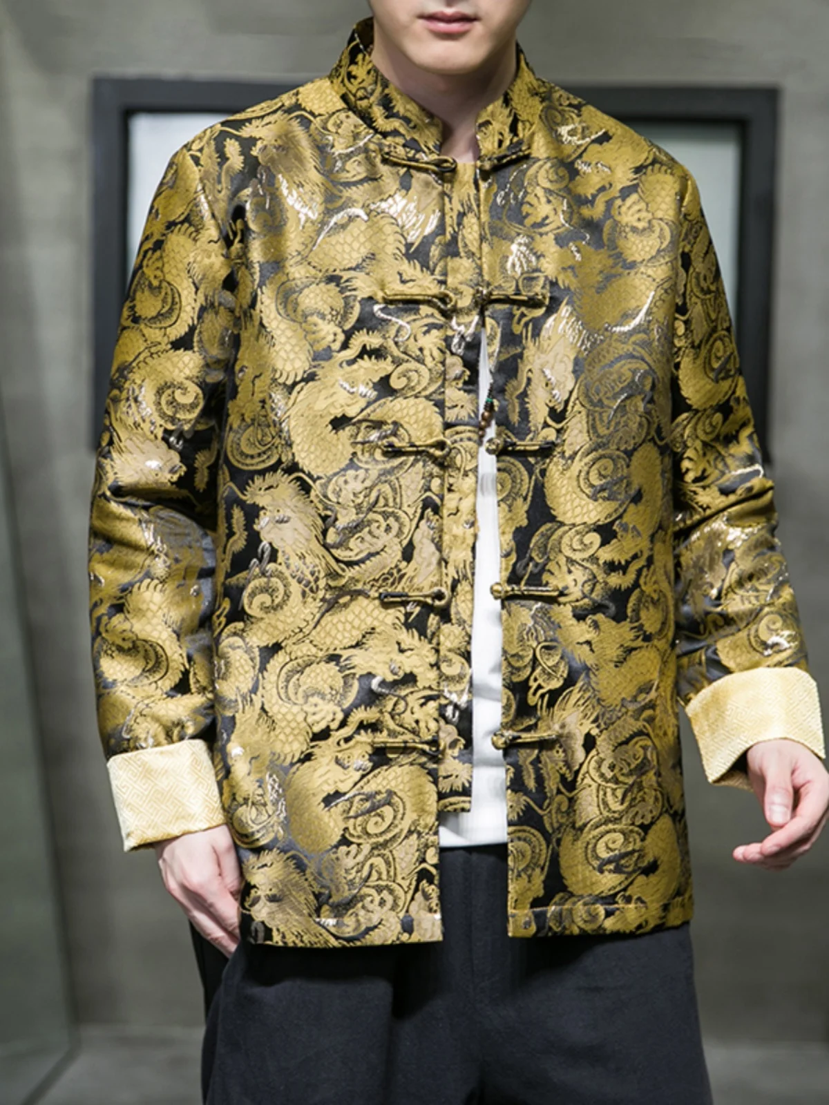 Herbst Winter Lose Beiläufige männer Hanfu Jaet Drachen Muster Stickerei Retro Taste Dekoration Chinesische Sle Oberbekleidung