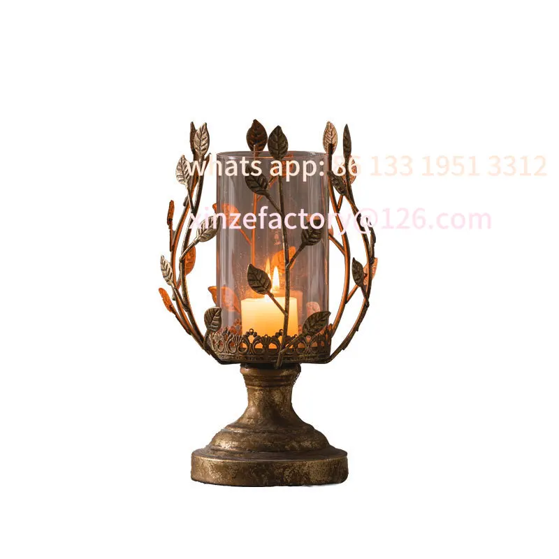 

Christmas retro candlestick, European-style iron desktop candlestick ornaments, romantic candlelight ornaments with glass cover