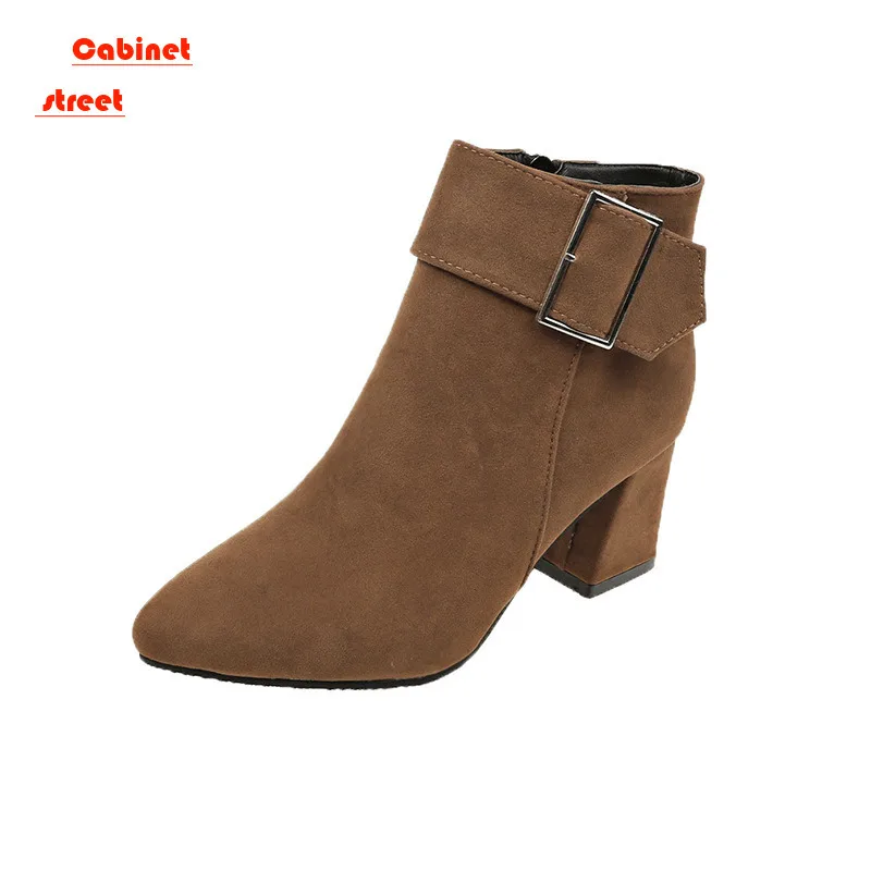 

Women Vintage High Heels Ankle Boots Buckle Casual Ladies Sexy Ankle Boots Female Chelsea Boots Plus Size 35-43 Botas De Mujer