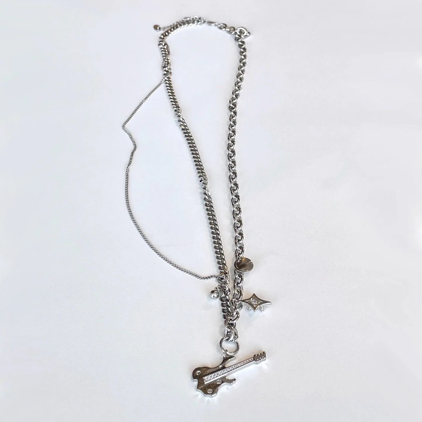 Vintage Guitar Shape Choker Necklace, Unique Music Note Gift for Boyfriend Girlfriend, Romantic Anniversary Gift for Music Lover