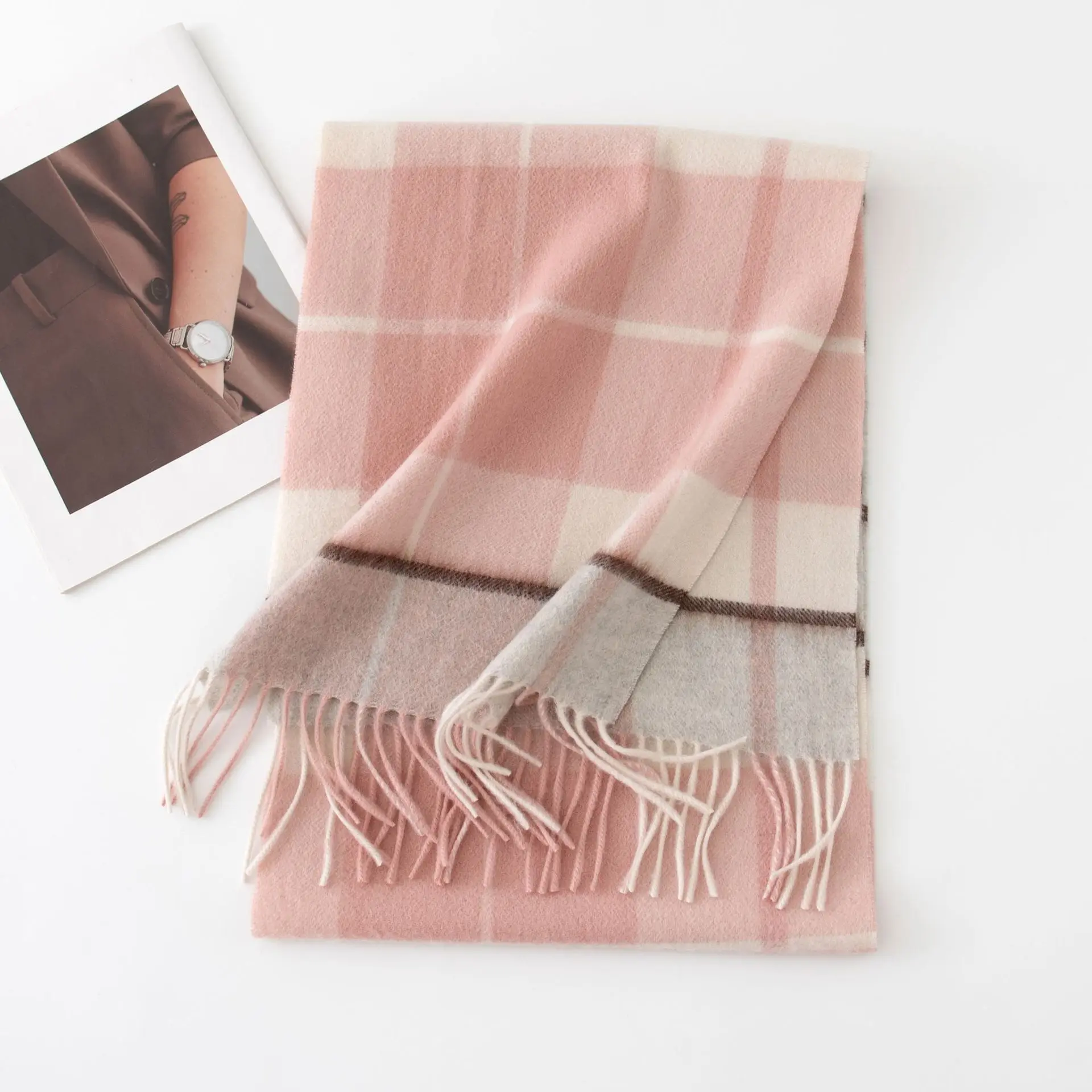 

Fashion Scarf Blanket Soft Classic British Style Cashmere Scarves Autumn Winter Women Men Shawls Couple Warm Scarves B2J3