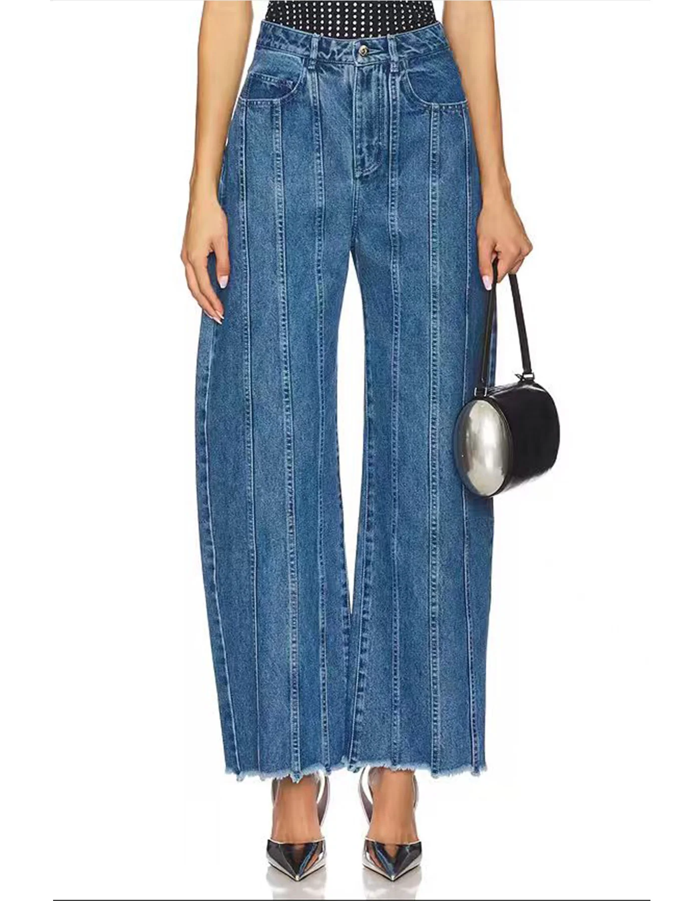 

Women's retro blue wide-leg jeans with lines, mid-waist, slightly elastic, loose, casual, denim trousers.