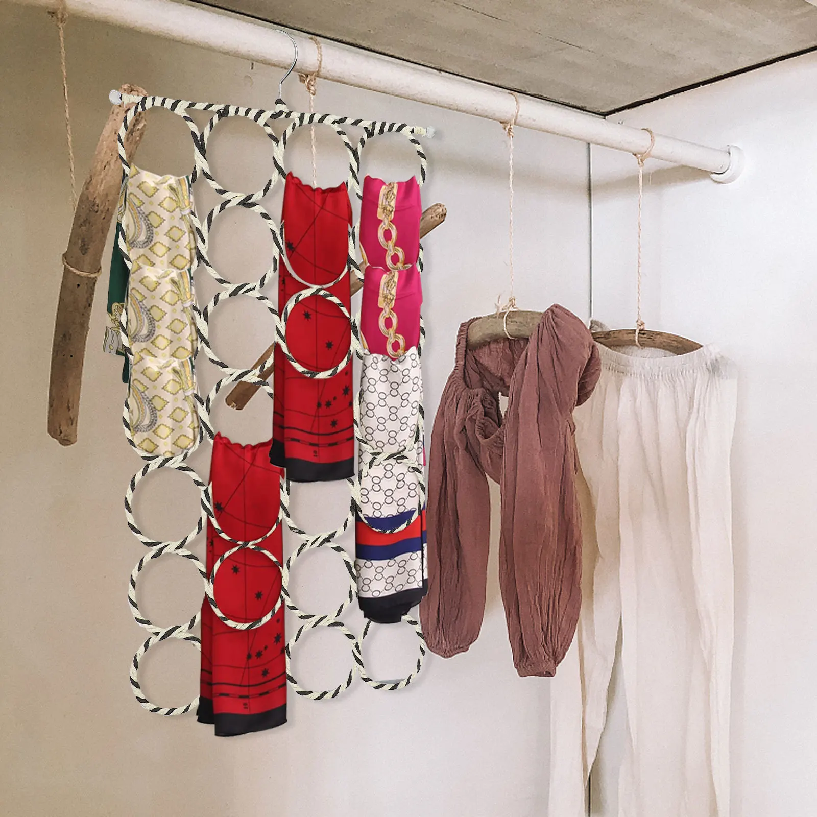

Paper Vine Hanger Scarf Tie Belt Organizer Closet Storage Rack Wardrobe Organizer Scarf Hanger Ring Iron Shawl Holder
