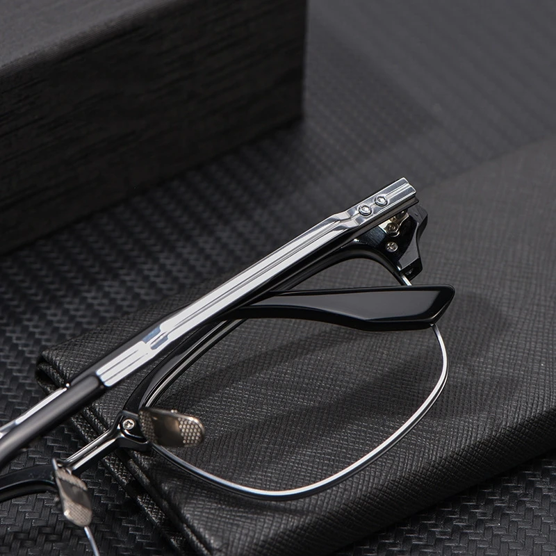 FIRADA Fashion Luxury Eyewear Women\'s New Vintage Square Titanium Eyeglasses Optical Prescription Glasses Frame For Men DTX132S