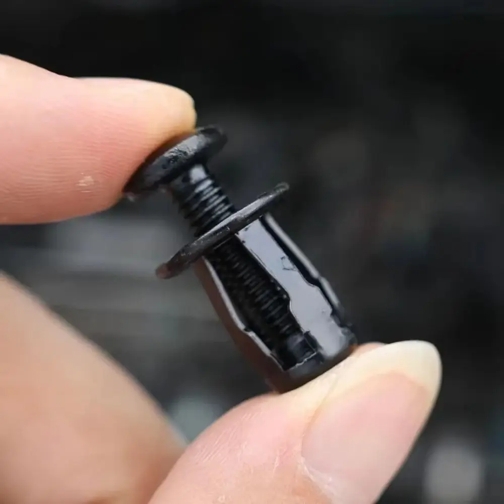 20PCS Metal Material Rivet Nut Kit Petal Shape Threaded Insert Expansion Rivet Nut Clamp Lock Design Self-Locking Nuts