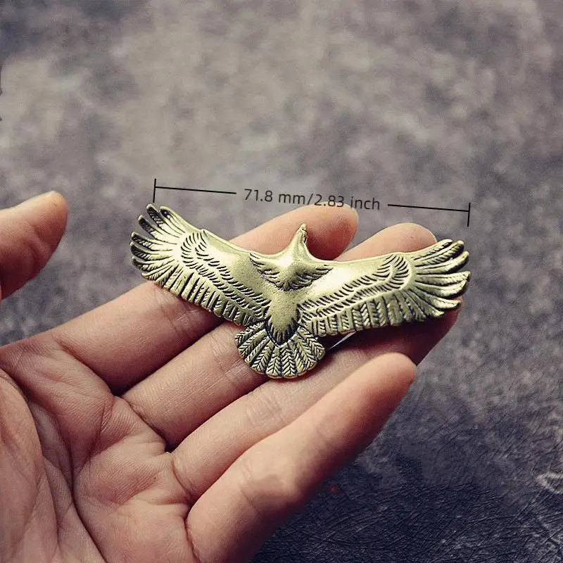 Messing-Adler-Statue, handgefertigtes Ornament für DIY-Schlüsselanhänger, Schmuck, Geldbörse, Vintage-Hängeaccessoires, Tisch- und Heimdekoration – Detail 4