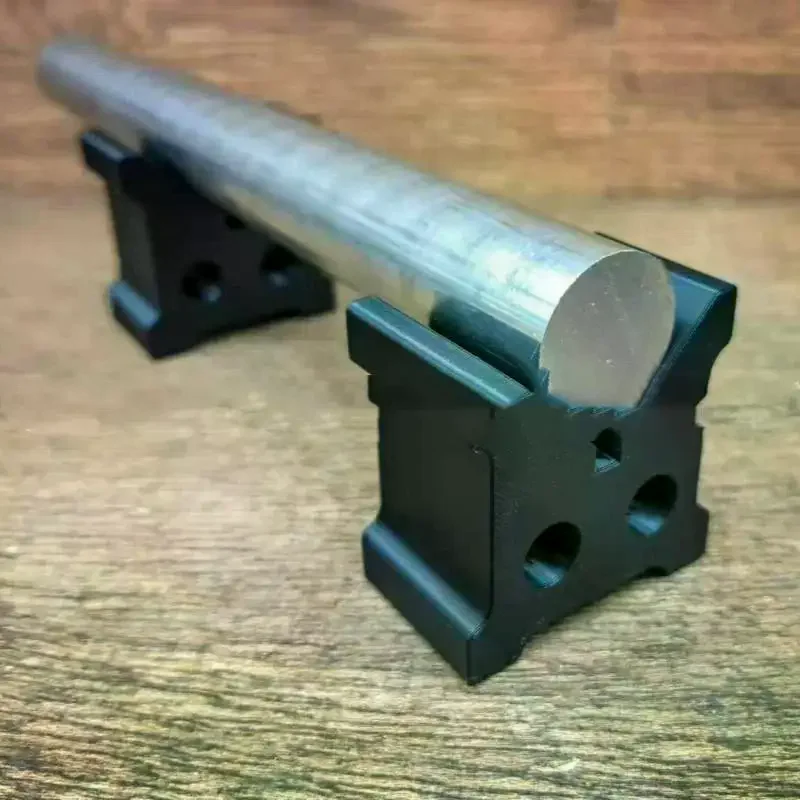 2Pcs Black V-shaped Cylinder Support Block 90 ° Round Bar V-shaped Fixture Lathe Processing Positioning Brackets