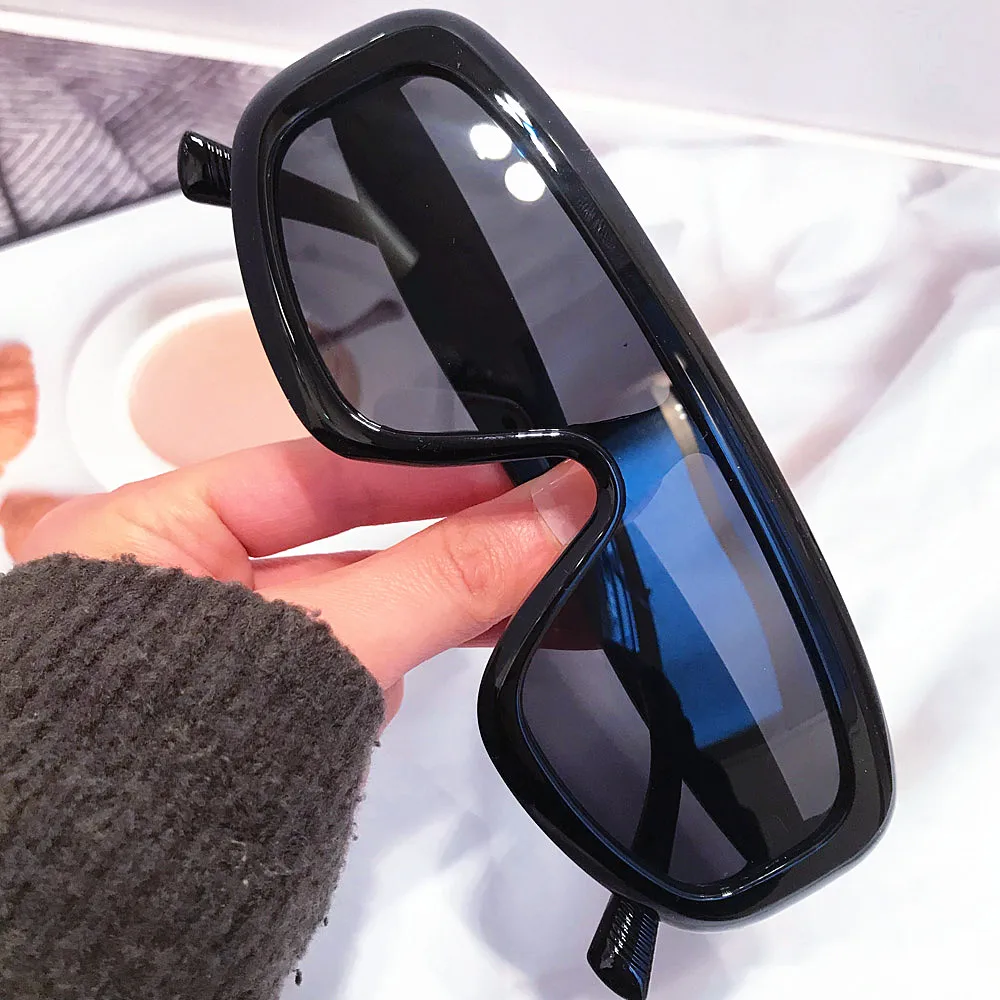 Vintage One-Piece Quadratische Sonnenbrille für Damen Neue Mode Schwarze Verlaufsgläser Übergroße Sonnenbrille für Herren Retro Gestreifte Fahrbrille – Detail 3