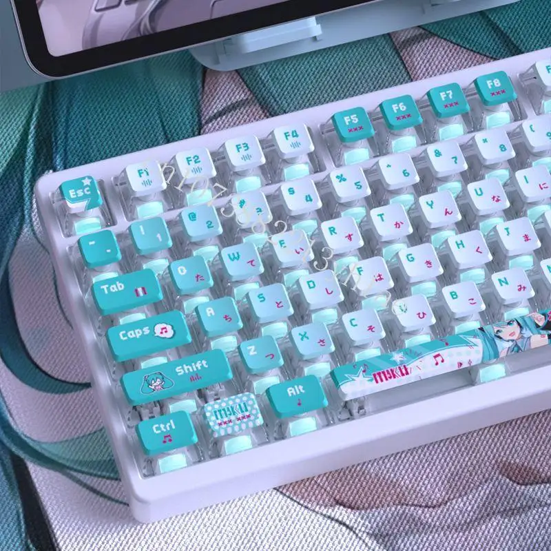 122 مفتاحًا متوفر في المخزون Kawaii Hatsune Miku keycap OEM ارتفاع شخصية أنيمي ملحقات لوحة المفاتيح المضادة للانزلاق مادة PBT مقاومة للاهتراء