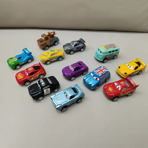 12 st/set heta försäljning Pixar Bilar Lightning McQueen Jackson Storm Mater PVC-modell Back-Force billeksak för barn födelsedagspresentset 10 best sales gratis diecast-bilar - №10