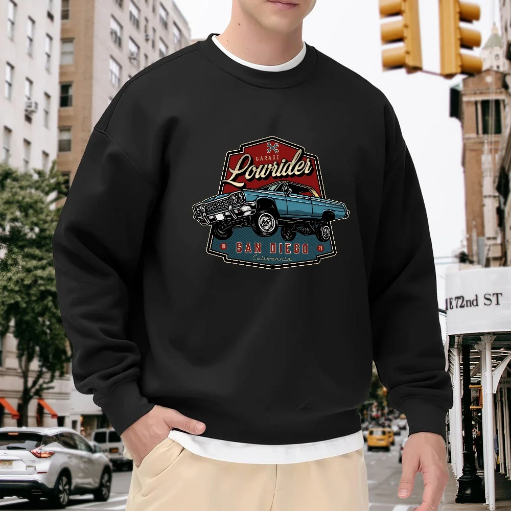

Men's Black Crew Neck Pullover Sweatshirt, Vintage Car Print Loose Top, Street Fashion Casual Style, Versatile and Comfortable for Everyday Wear, Polyester Fabric