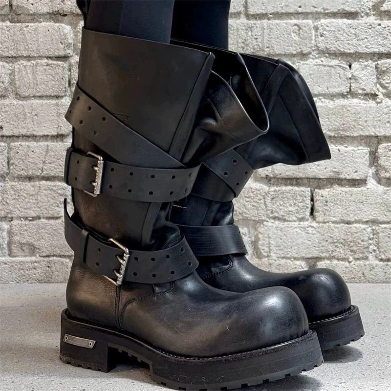 Botas negras Retro con hebilla de Metal para Mujer, Botas con punta redonda y parte inferior gruesa, Botas Punk geniales para motocicleta, Botas antideslizantes Largas para Mujer
