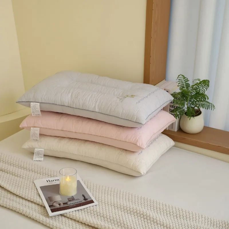 

2025 new solid color simple fashion royal grass floral sleep pillow soft fluffy comfortable pillow home