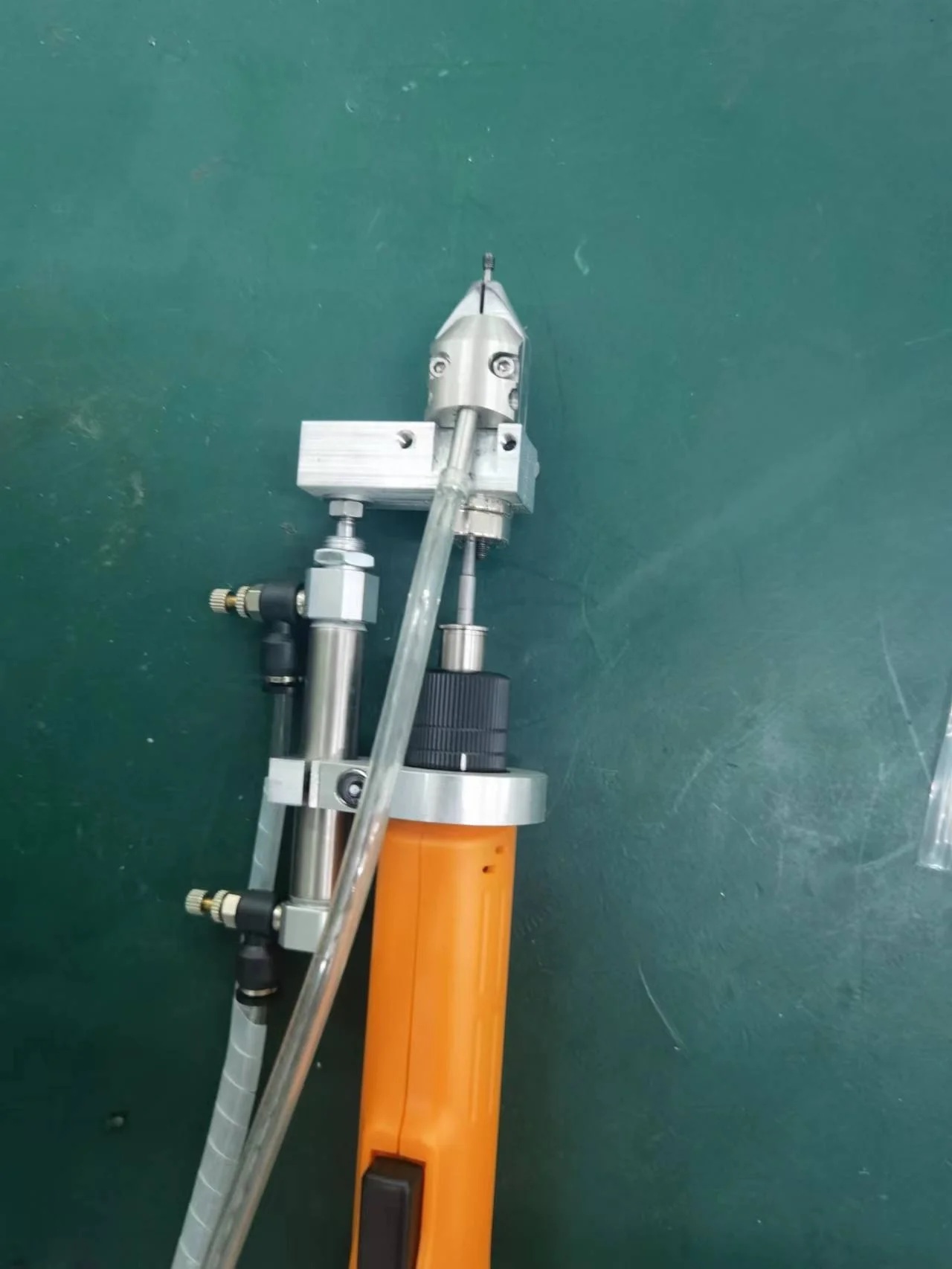 Factory Directly Sale Cheap Metal Fittings Bowl Feeder Headless Screw Vibratory Bowl Feeder