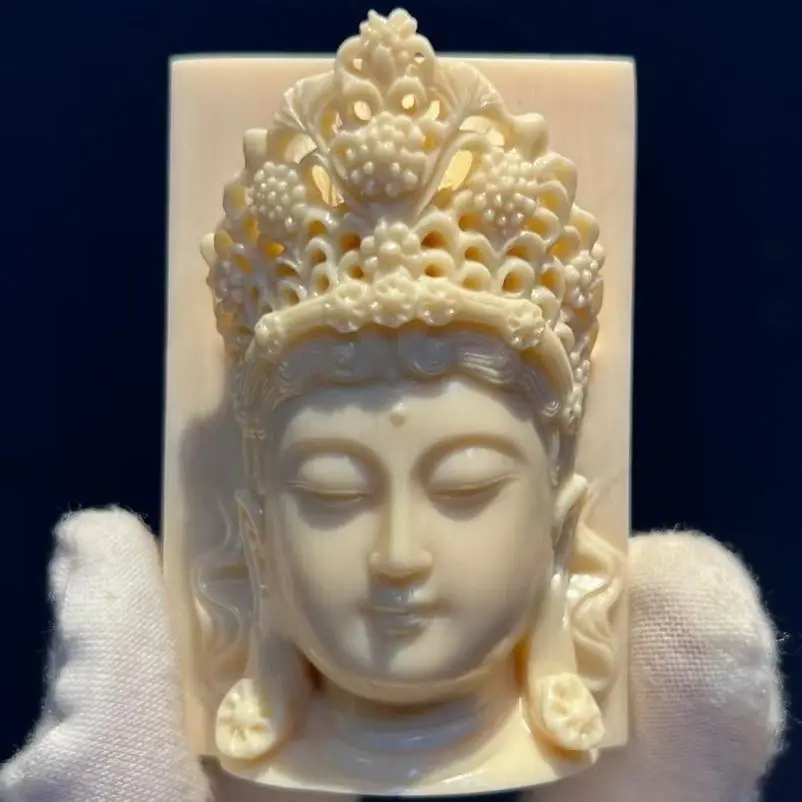 Niche Car Carries Ivory Fruit Guanyin Carving Pendant Pendant Plaques Buddha Models Plaques To Protect The Peace of Literature