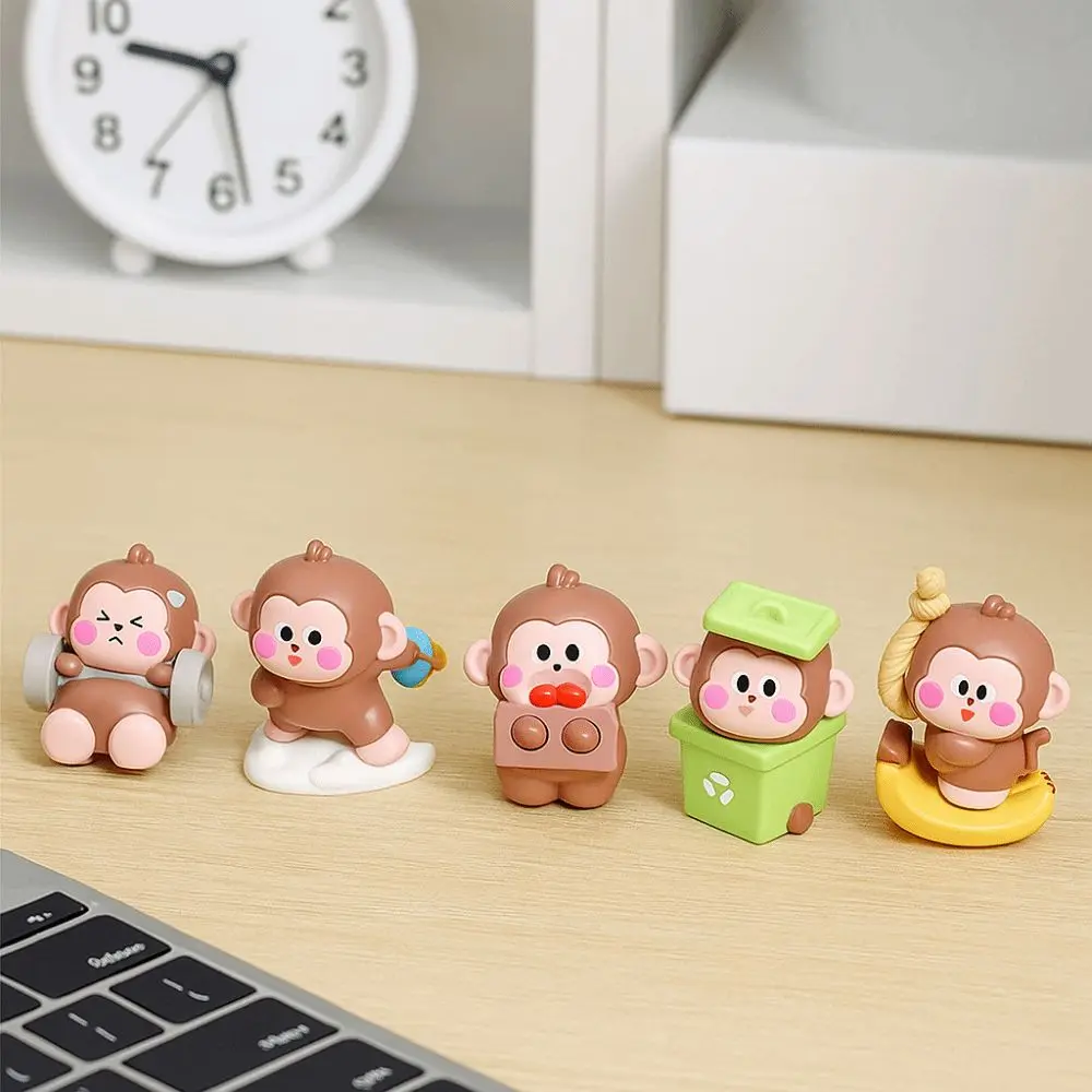 Resin Monkey Miniature Figurine Handmad Statue Little Monkey Ornaments Collectible Cartoon Monkey Landscape Decoration
