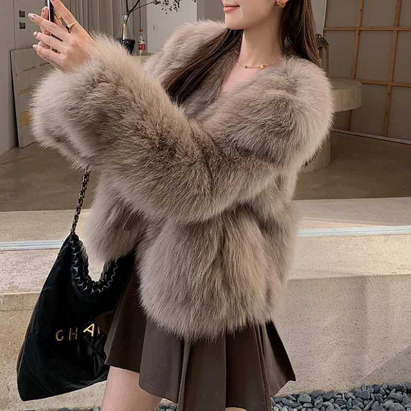 2024 Haining Fur Winter New Fox Hair Youth Fur Temperament Celebrity Style Coat Women's Short