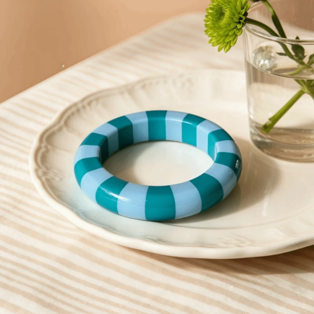 Boho Color-Blocked Resin Bracelet Striped Geometric Cuff Bracelet Stackable Jewelry Round Women Statement Bangle