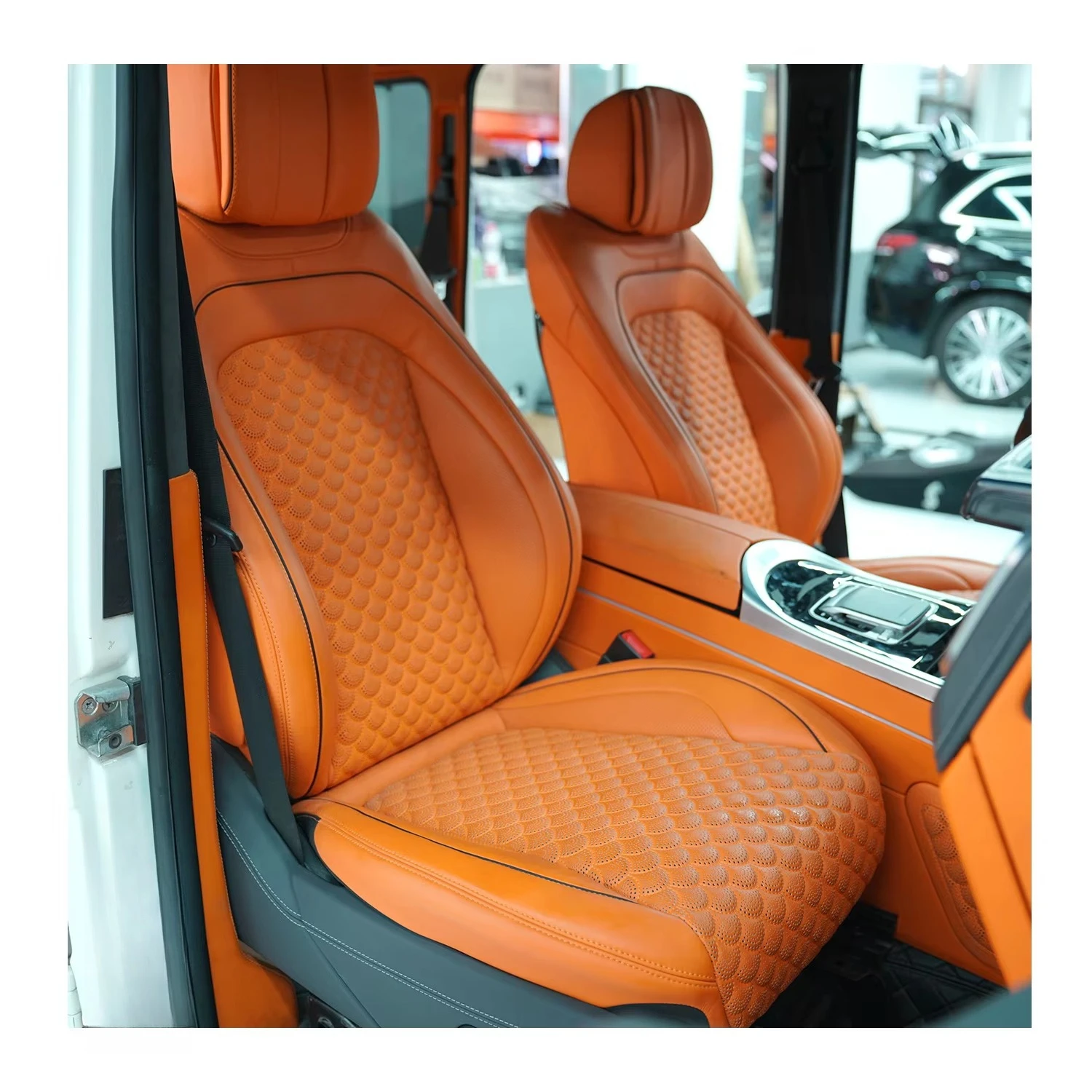 Custom 2025 G Class Wagon G63 Rhd Upgrade Interior Kit for Year 2000-2018 2017 W463  G-class