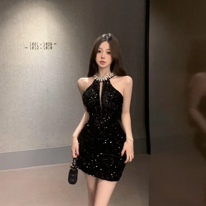 

French Temperament Sequin Hanging Neck Sling Dress Women Hollow Out Diamond Sleeveless Socialite Solid Slim Hip Wrap Chic Wear