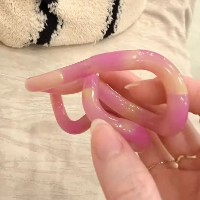 Genuine Tangle Twisting Relaxation Toy Cloud Series / Illusion Stone Series Twisting Fun Concentration Training Educational Toy