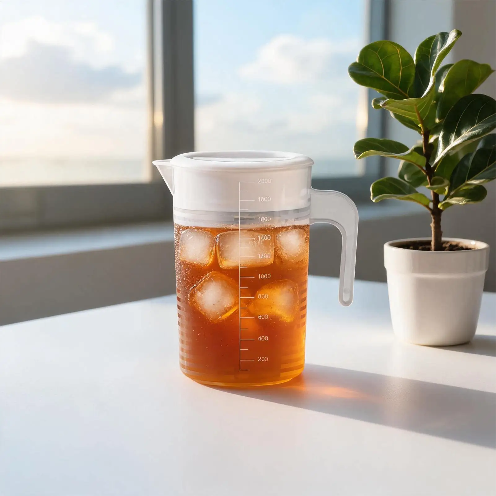Multi-purpose Plastic Measuring Cup With Graduated 2L Large Capacity Transparent Lidded Leak-Proof Jug Fridge Water Pitcher