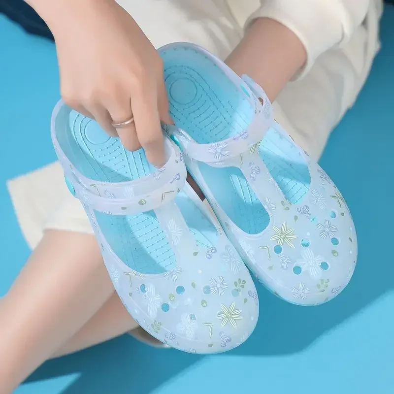 2025 Summer Printed Hole Shoes Women Sandals Ladies Jelly Shoes Cool Slippers Women Outer Wear Ladies Covered Toe Sandals 36-41 image 4