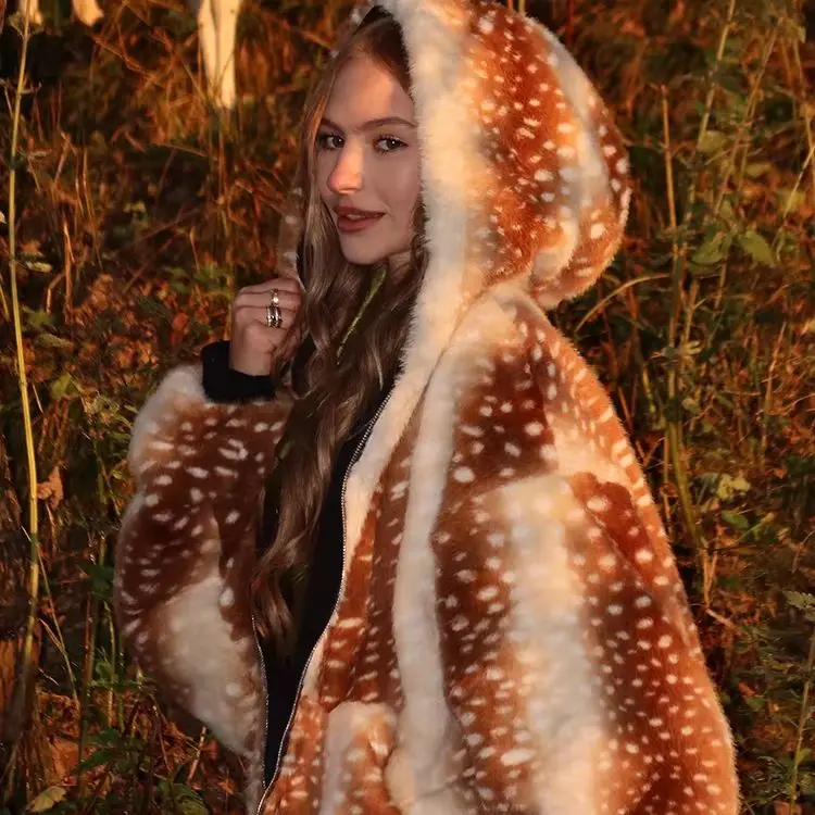 LIMO Women Reversible Faux Fur Jacket Deer Spot Print Short Zip Up Warm Winter Coat